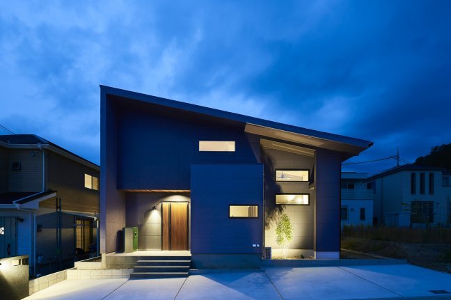 【グレーの家】決め手はどこで建てるかではなく「誰と」建てるかでした!