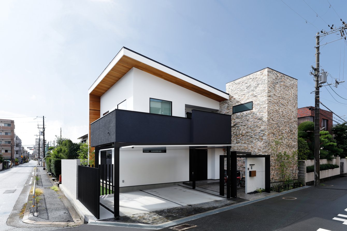 DIFFERENT MATERIAL / 異素材MIXの2階建て