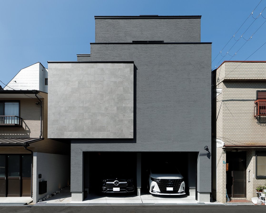 ULTIMATE/まるで美術館...美しさを極めた３階建て