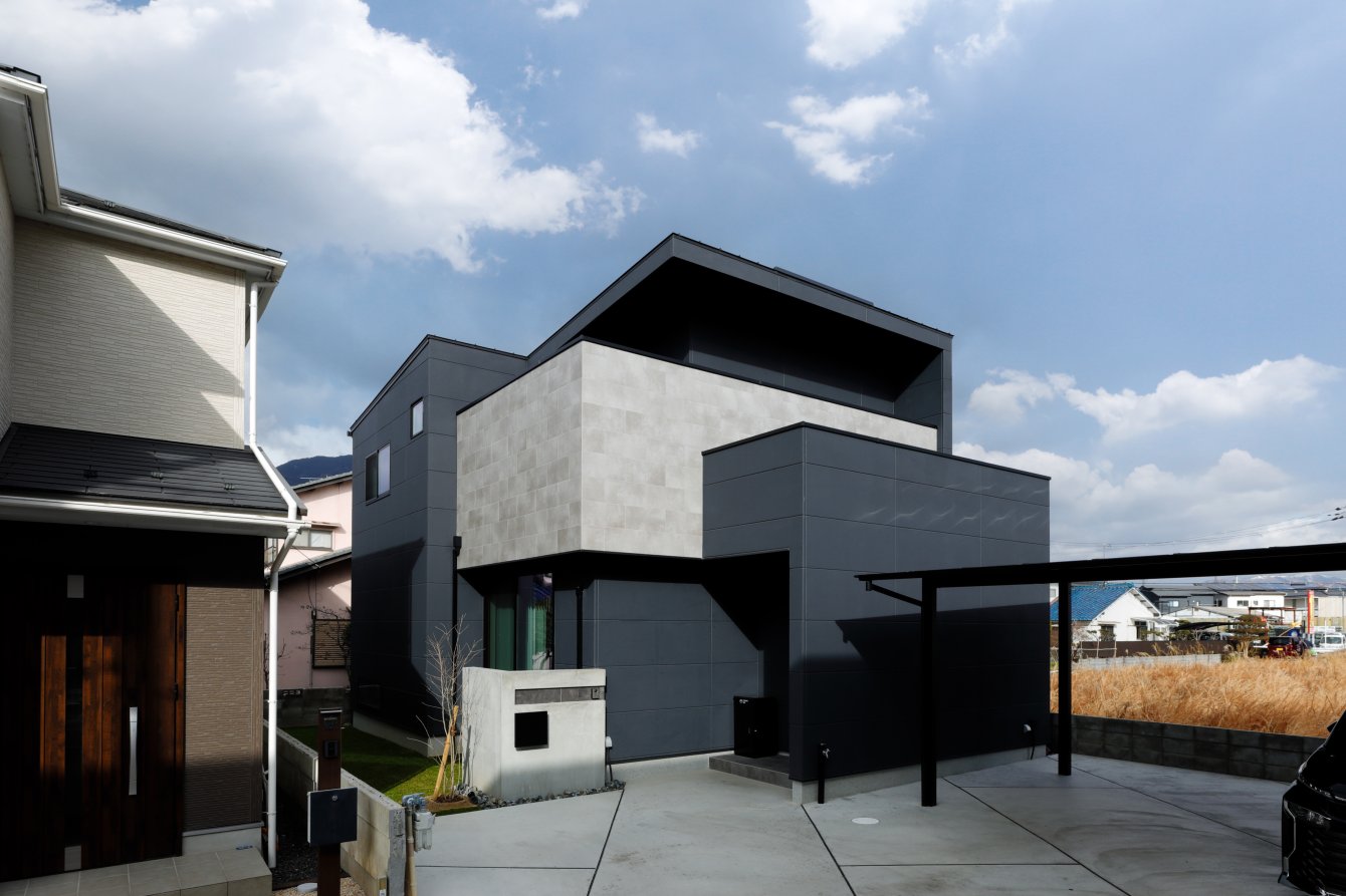 NUANCE/ニュアンスで遊ぶホテルライクな家